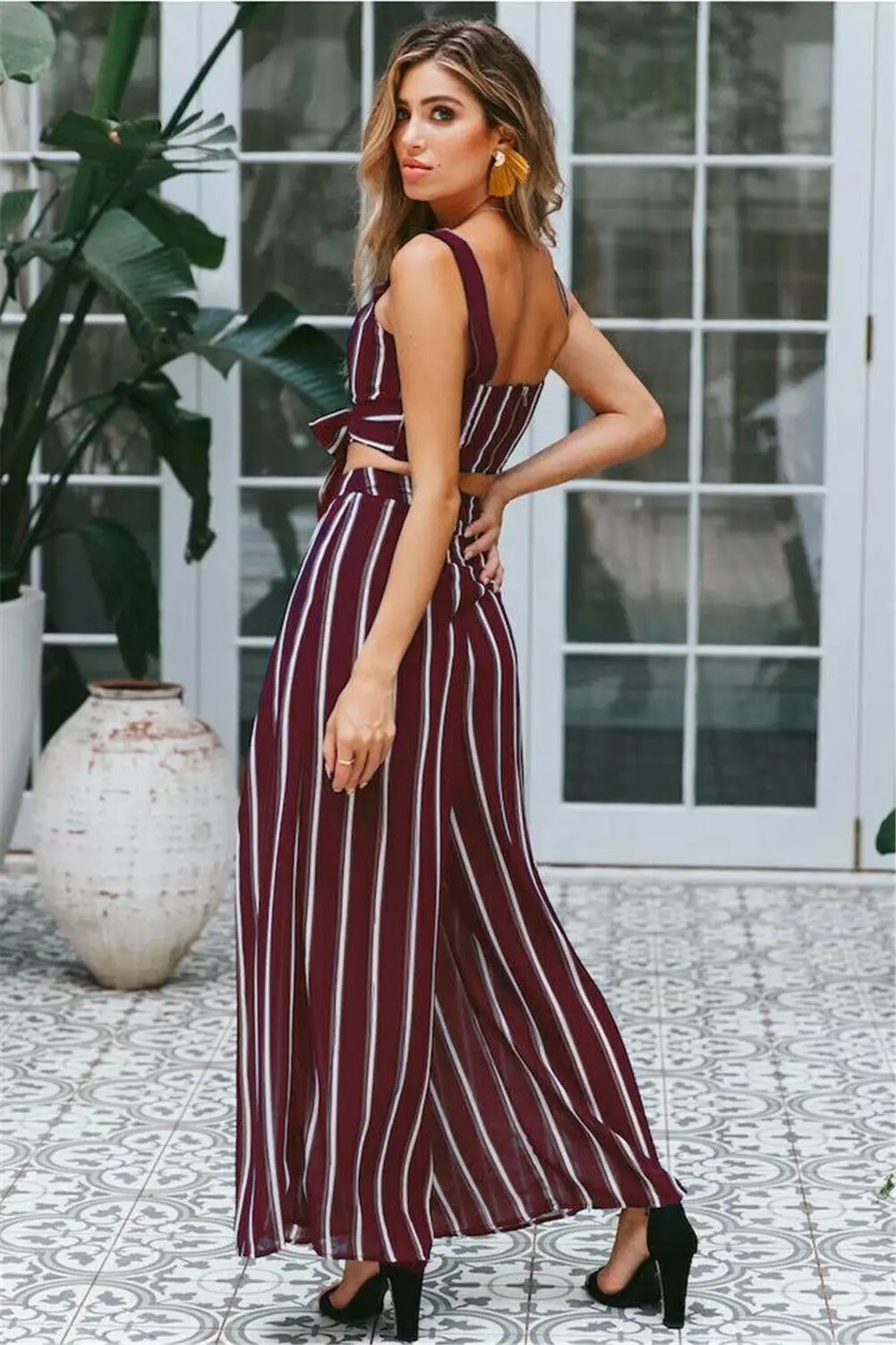 Женские офисные летние полосатые топы на бретельках с бантиком длинные широкие