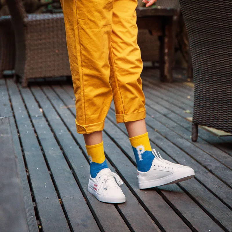 Moda Socmark летние носки Для женщин, хлопковые, в стиле пэчворк, милые носки для девочек плотное пальто с надписью носки Harajuku женские плотное белое пуховое теплое блестящие буквы