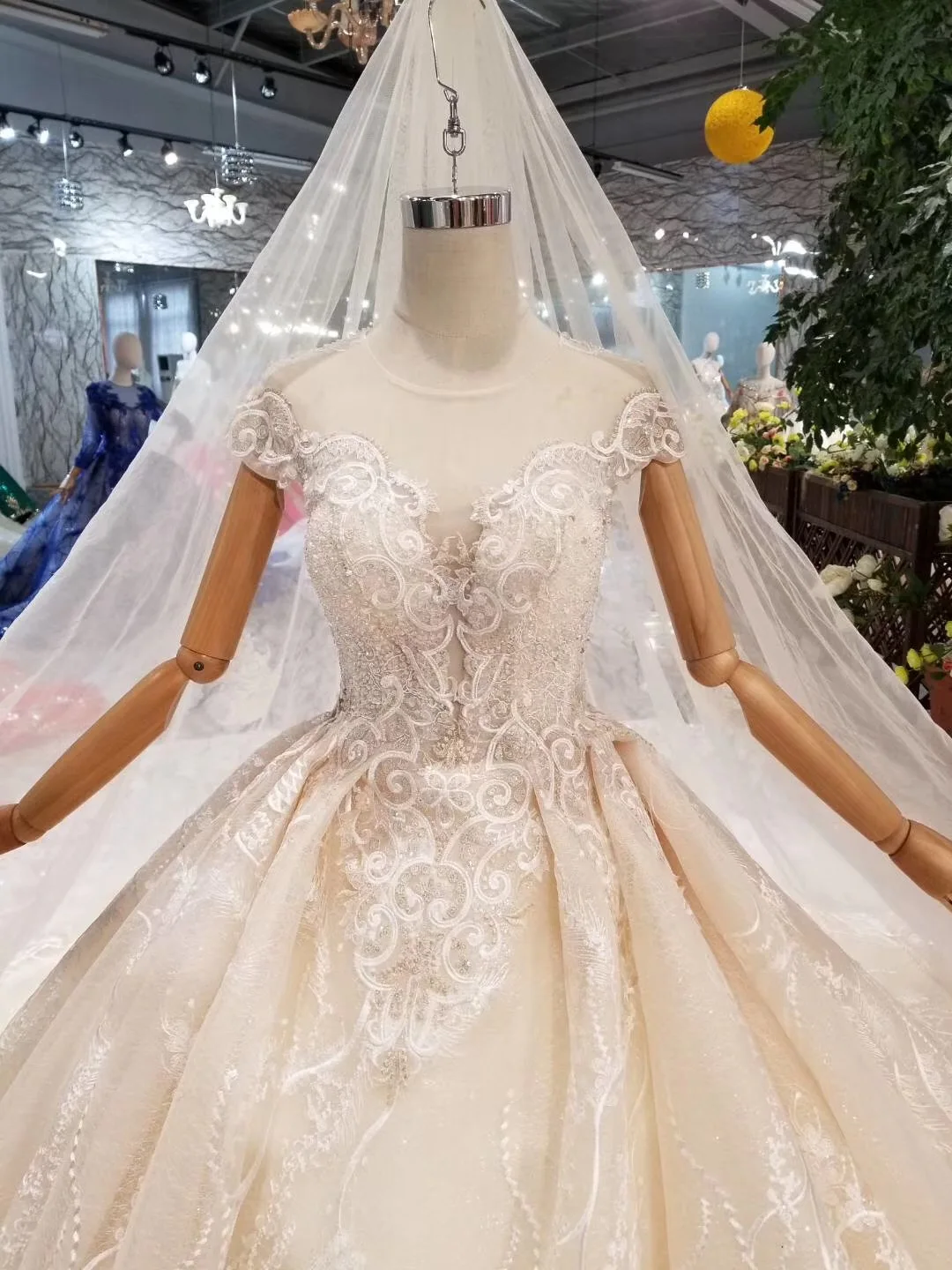 Роскошное дизайнерское блестящее свадебное платье с длинным рукавом Hochzeitskleid