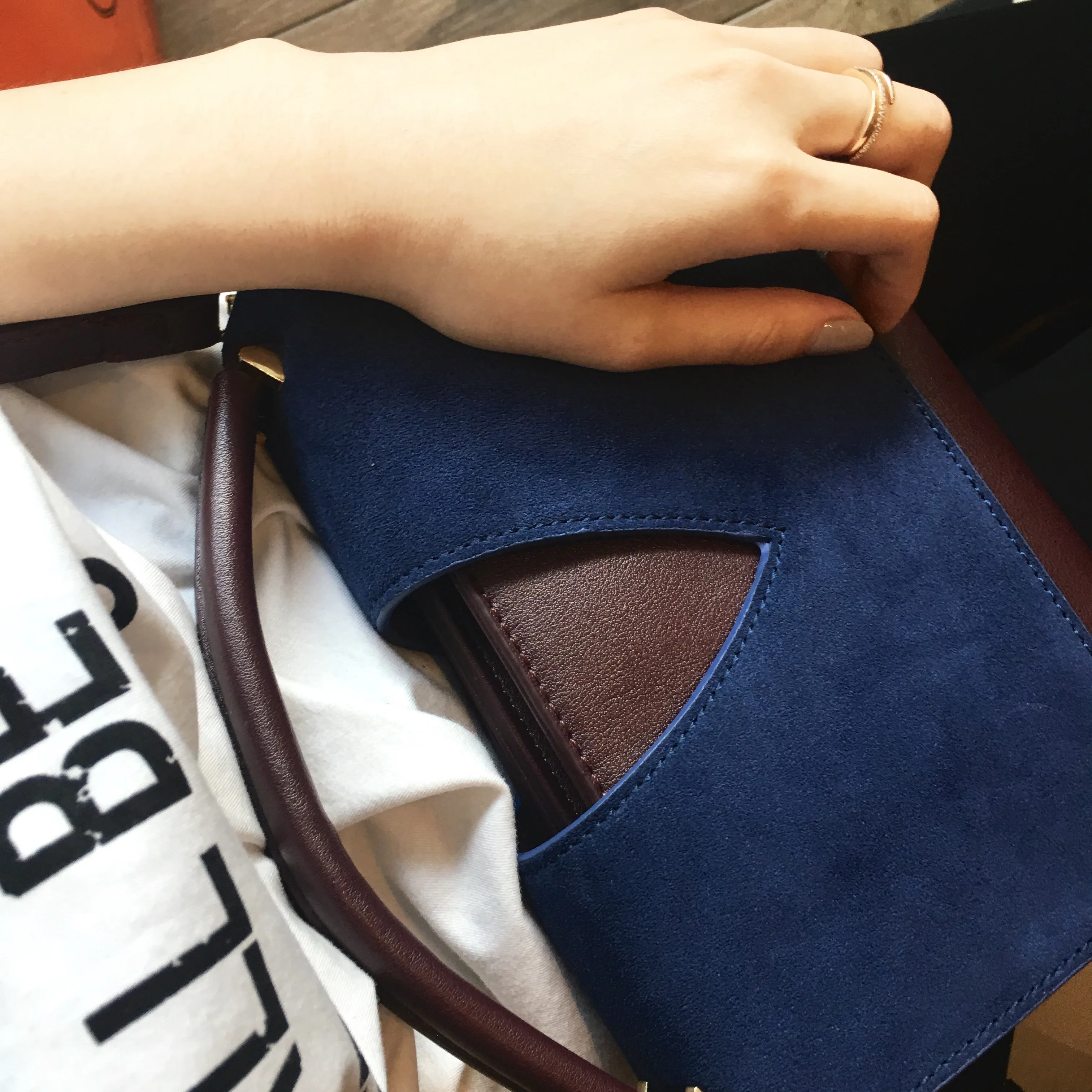 Для женщин сумка сплайсинга Цвет замши флип ручной маленький Размеры Розовый