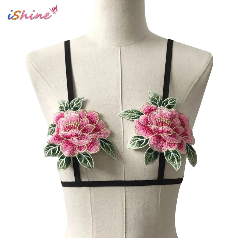 Соблазнительное женское нижнее белье с розой и вышивкой соблазнительное