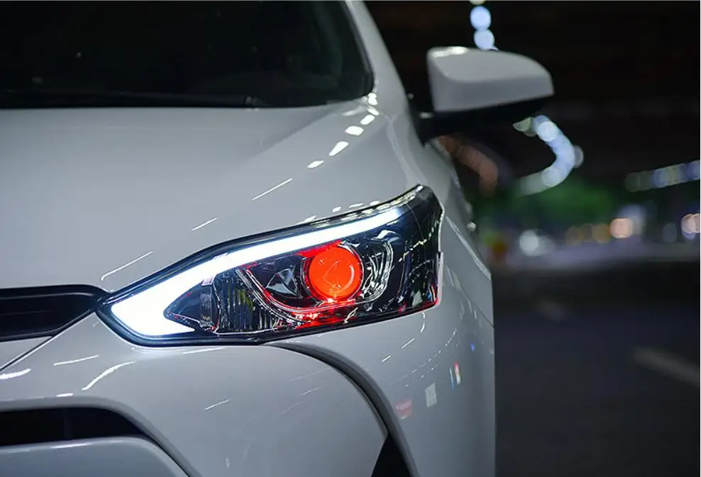 Одна пара автомобилей Стайлинг Для Yaris фар года DRL hid лампы Биксеноновые линзы hi lo луч парковка противотуманная фара yaris головной свет