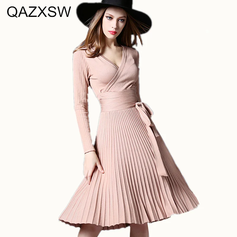 Женское трикотажное платье с v-образным вырезом и длинными рукавами весна-осень