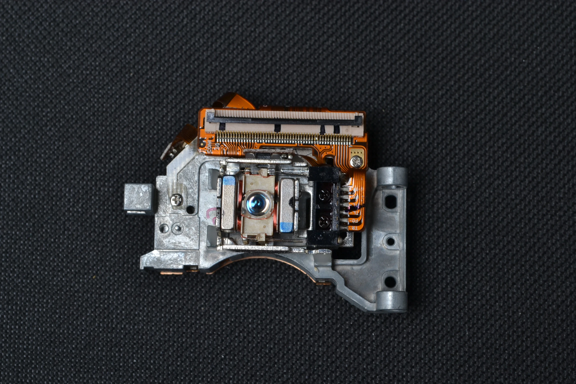 

Original Replacement For SAMSUNG DVD-R131/XEV CD Player Laser Lens Assembly DVDR131/XEV Optical Pick-up Bloc Optique Unit