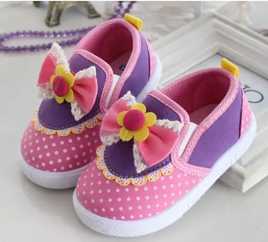2014New single han edition children shoes girls bow into joining together one foot pedal set of canvas wholesale 2313|Кроссовки| |