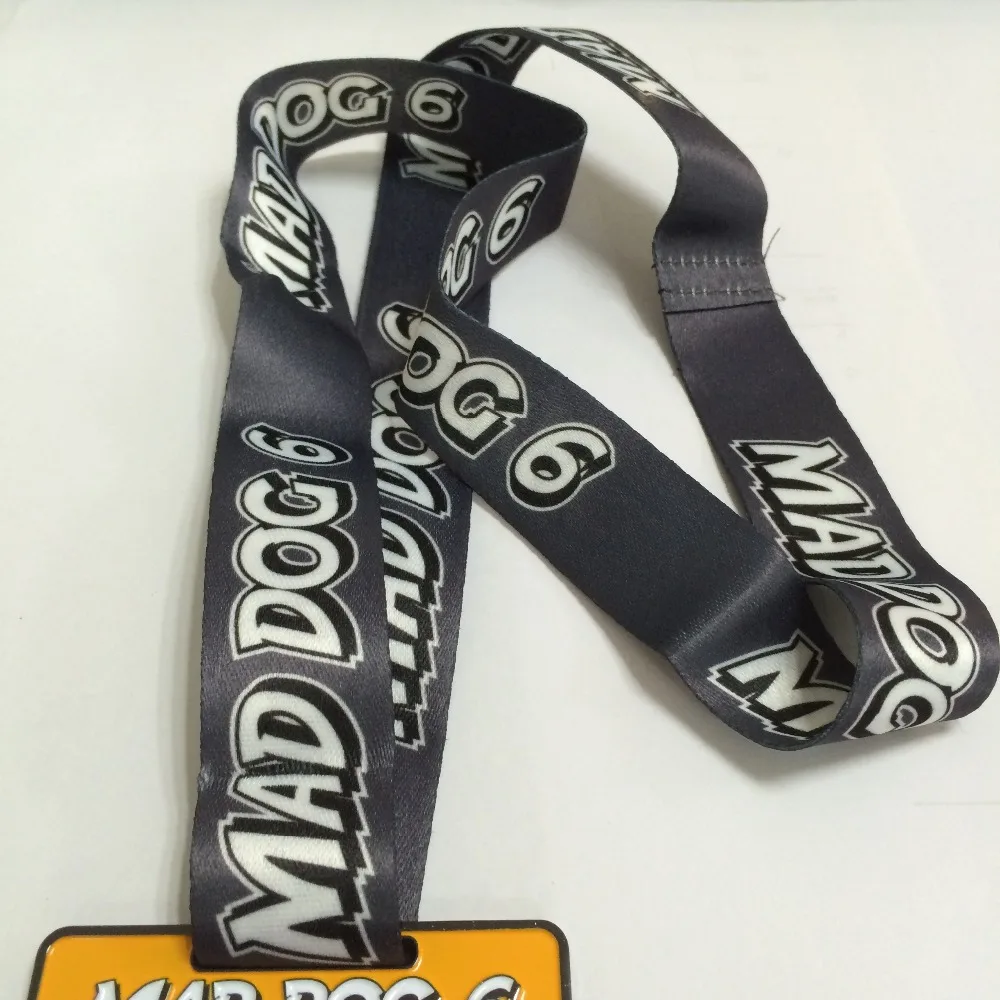 Создайте свою собственную медаль выгравированную на вашем логотипе для бега