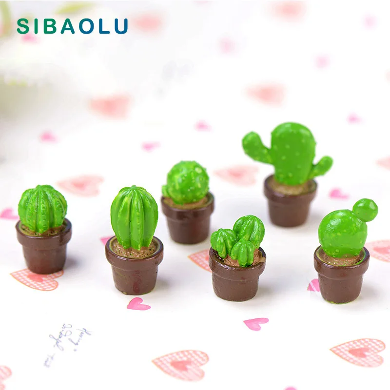

6pcs Artificial Cactus Green Plant Miniature Figurine Doll House Decoration cartoon Dollhouse people cake ornament DIY accessory