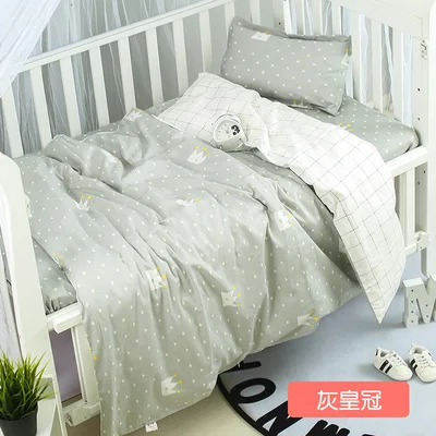 

With Filling Grey Crown Baby Crib Romantic Bedding Set Blanket Baby Cot Bedclothes warm cosas para bebe ,Duvet /Sheet/Pillow