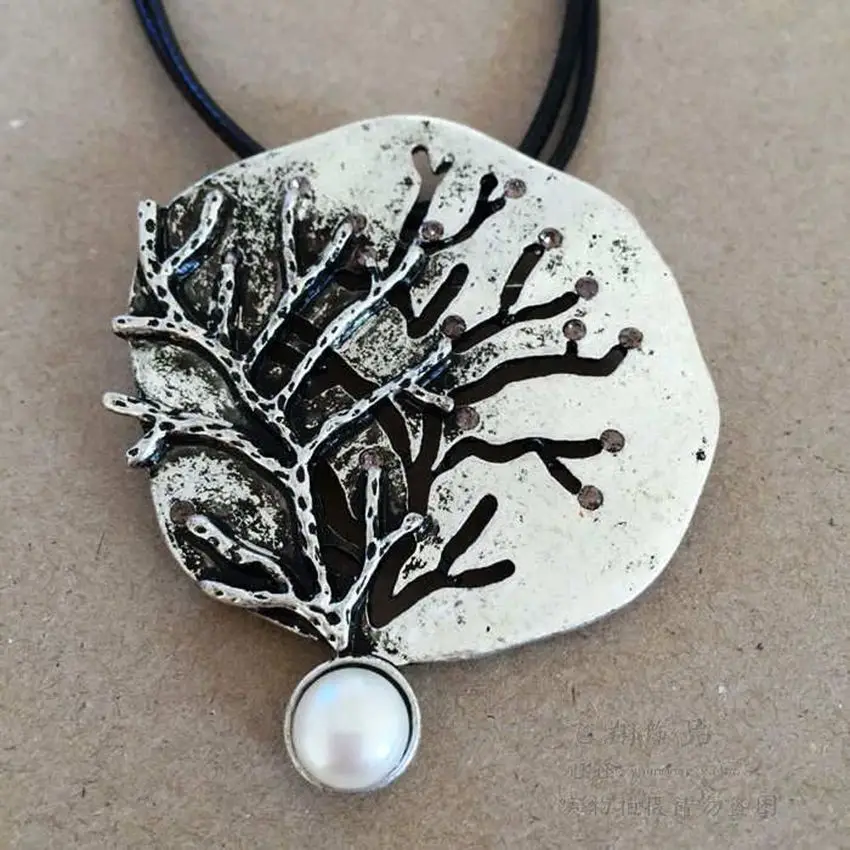 

New Fashion Design Vintage Pendant Necklace, Fashion Pendant Black Leather Jewelry