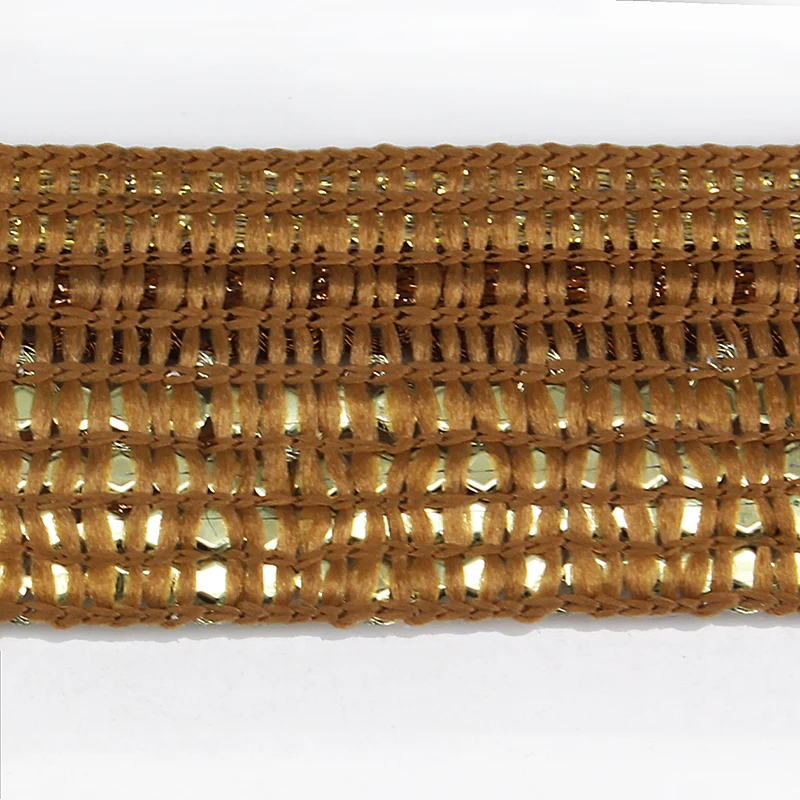 Плетеные бусины золотого и коричневого цвета кружевная отделка мотив шнур