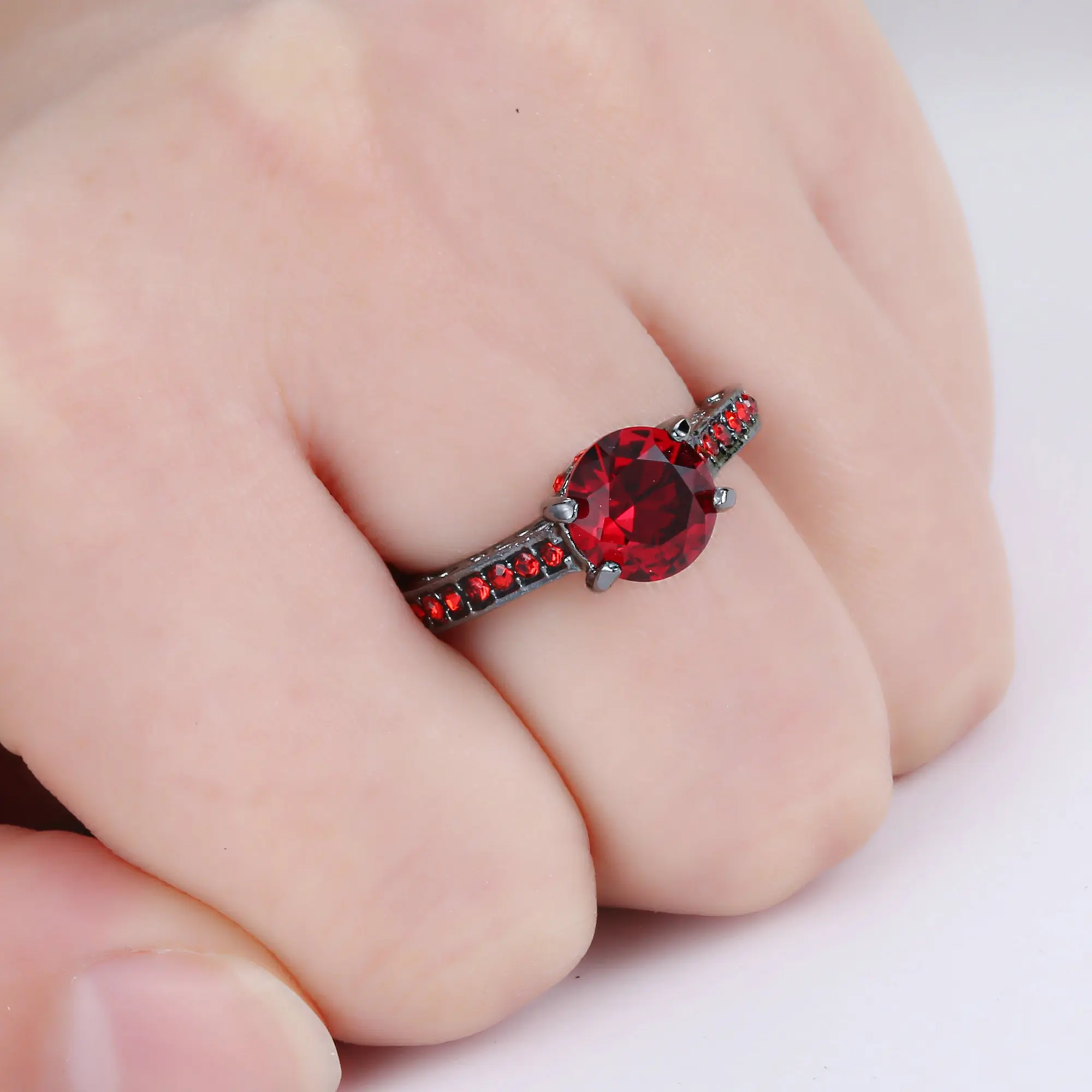 Женское Обручальное кольцо с красным фианитом в винтажном стиле|cz rings|wedding rings for