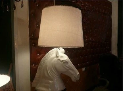 Italian luxury Grand Hotel bedside lamp bedroom resin Horsehead living room table |