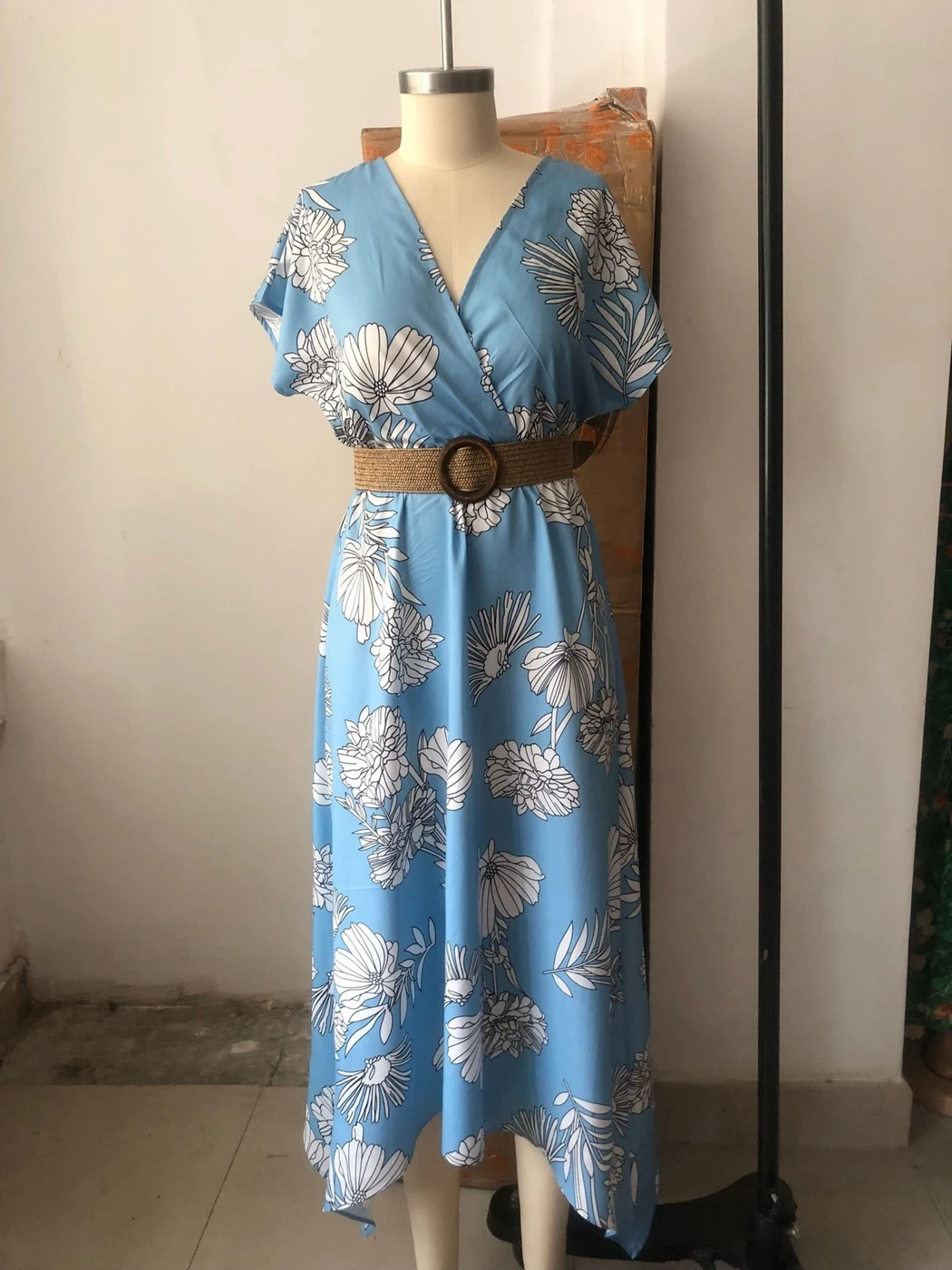 Boho style женское летнее платье 2019 сексуальное пляжное с цветочным принтом v