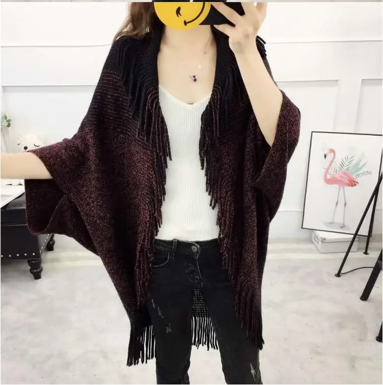 Женское пончо оверсайз толстое Трикотажное в полоску с коротким рукавом