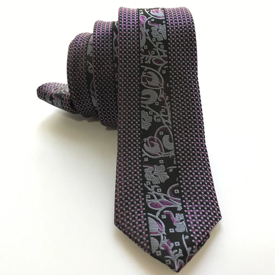 Дизайнерский галстук мужской роскошный тонкий фиолетовый с цветочным принтом |