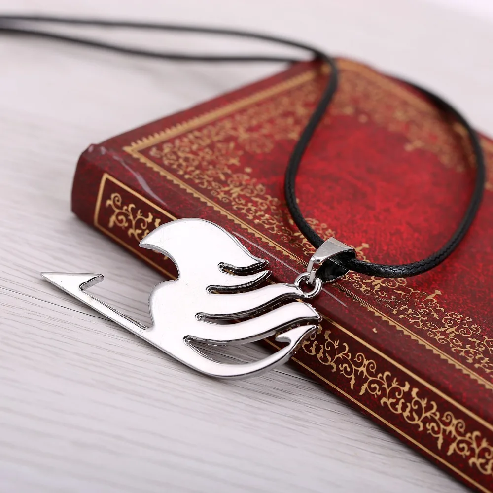 24Pcs/Lot Shining Color Fairy Tail Hubby Logo Pendant Necklace Anime Jewelry Accessories For Women Men Children Gift | Украшения и