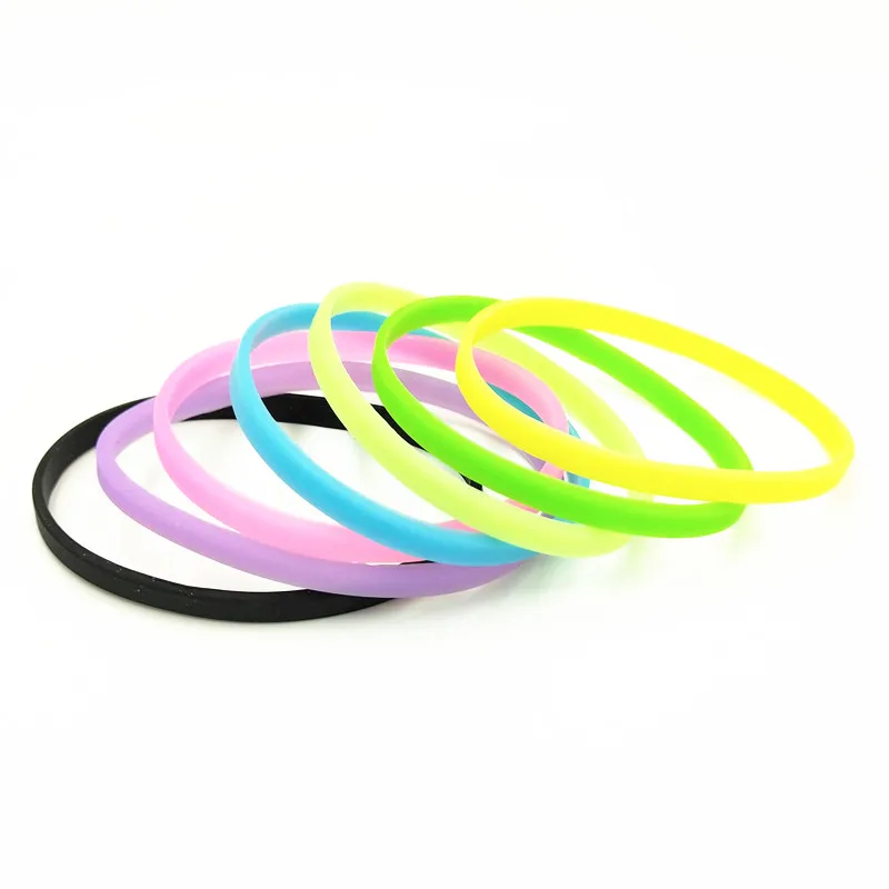 

10PCS 5mm Glow In Dark Silicone Wristband Unisex Cuff Candy Color Neon Fluorescent Luminous Rubber Bracelets&Bangles SH279