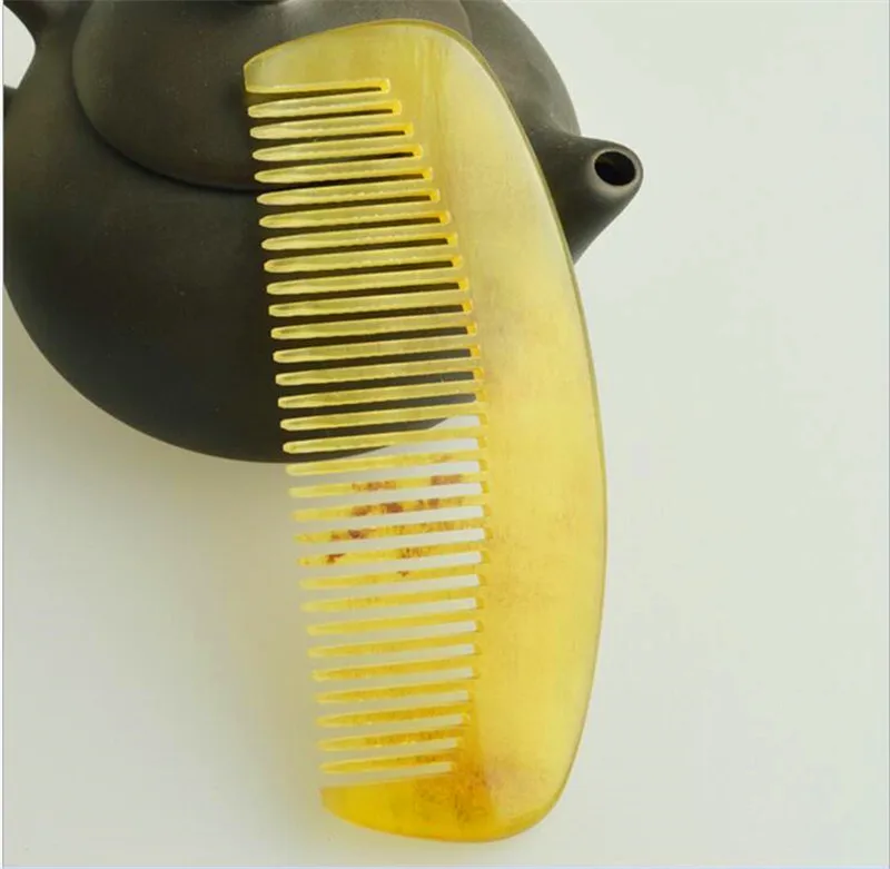 9cm A New Natural Amber Ox Horn Comb Of Hair No Static Health Care Hair Brush Hairdressing Comb For Hair Free Shipping - Цвет: 9cm A