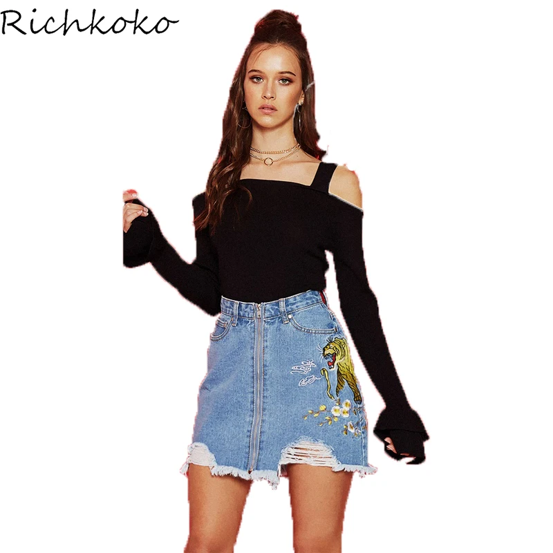 Richkoko 2017 Для женщин Свитеры для сплошной черный пуловер Сексуальная Flare Long Sleeve Cold