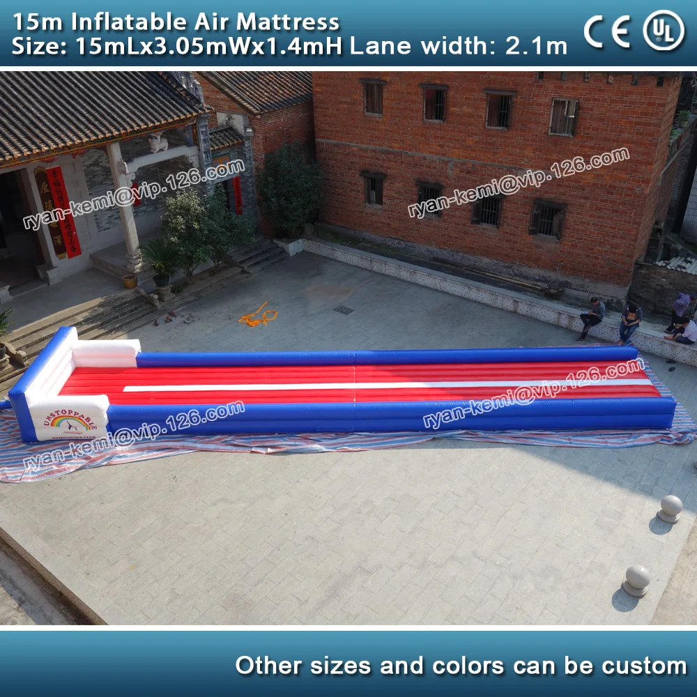 Дешево Надувной воздушный матрас длиной 15 м, надувной коврик для упражнений, 50 футов, надувной воздушный трек, гимнастический мат-батут с вентилято...