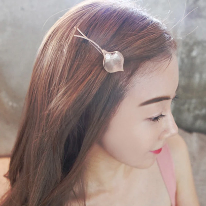 1PC Fashion Simple Women Girls Flowers Pearl Hair Clip Oyster Shape Edge Calla Chic Hairpins | Красота и здоровье