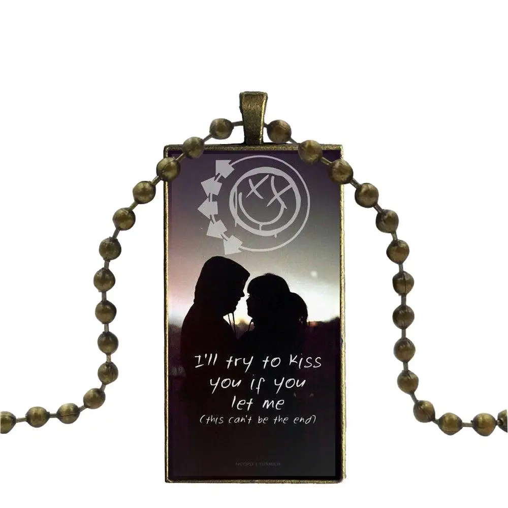 Tom Delonge Rock Band Blink 182 Skin For Girls Gifts Glass Cabochon Pendant Necklace Rectangle Fashion |