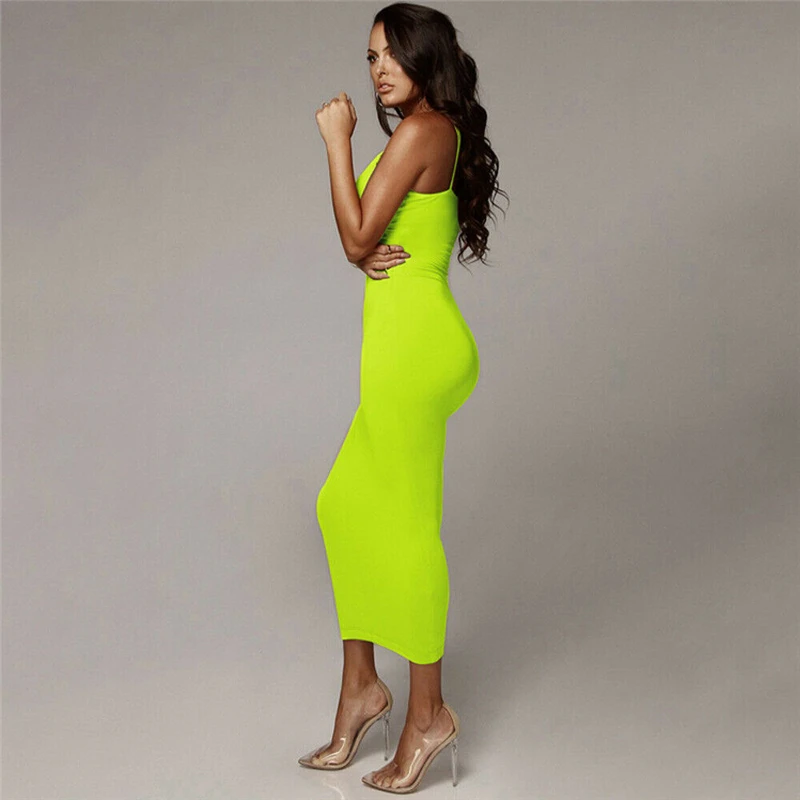 Женское Бандажное платье длинное пляжное с глубоким треугольным вырезом на