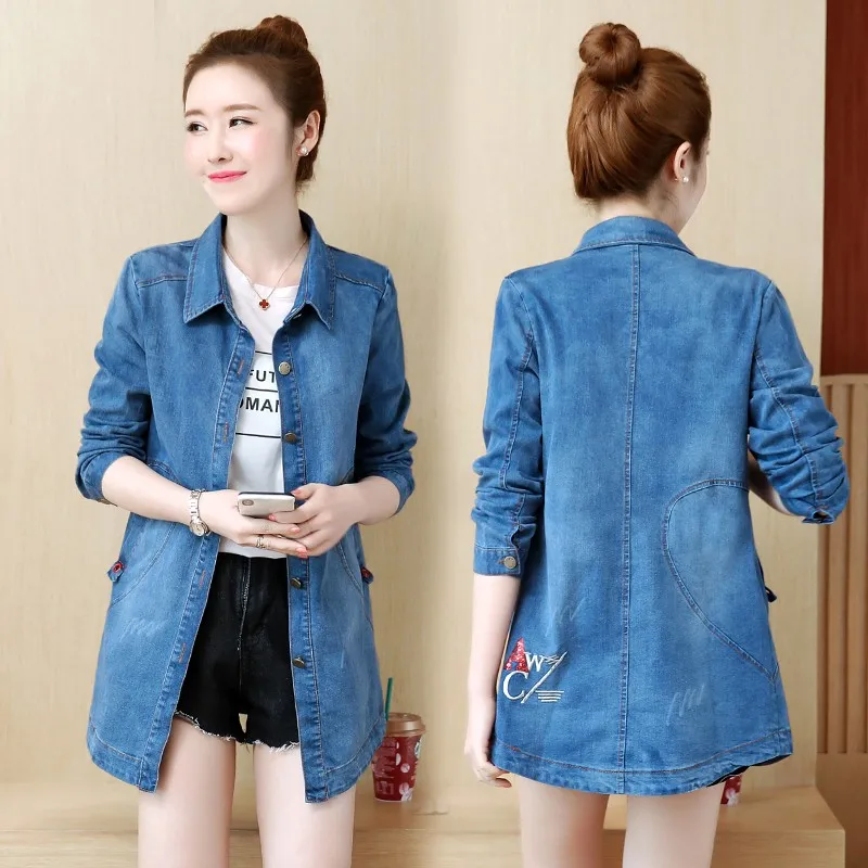 Джинсовая куртка в стиле бойфренда с блестками и вышивкой Весенняя длинная