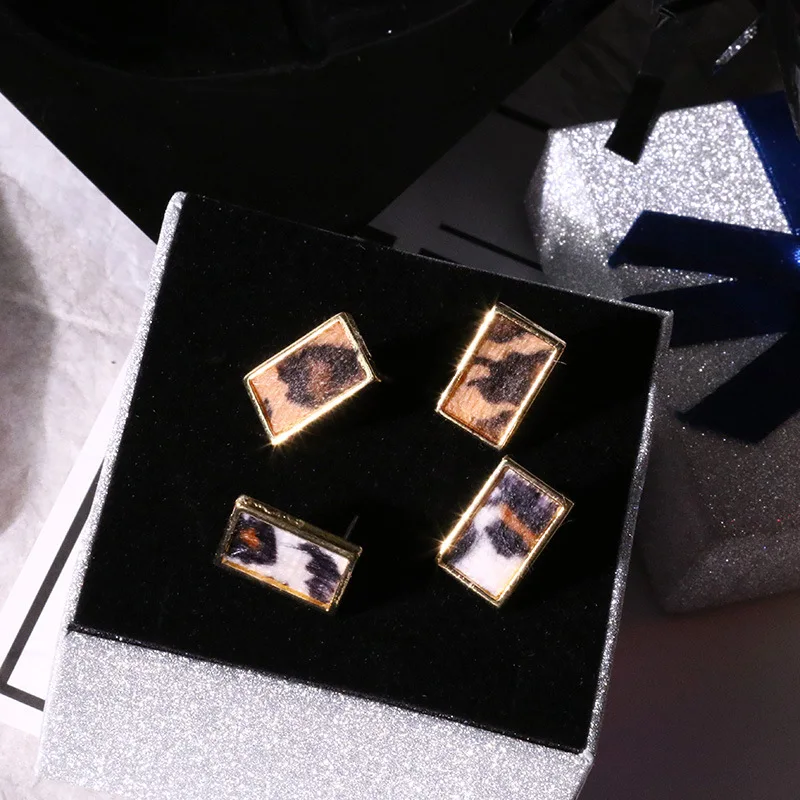 Женские леопардовые серьги гвоздики с рисунком Простые Модные геометрическим