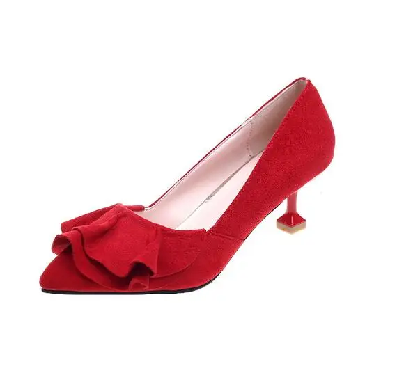 Женские замшевые туфли-лодочки Carpaton с острым носком на тонком каблуке узким