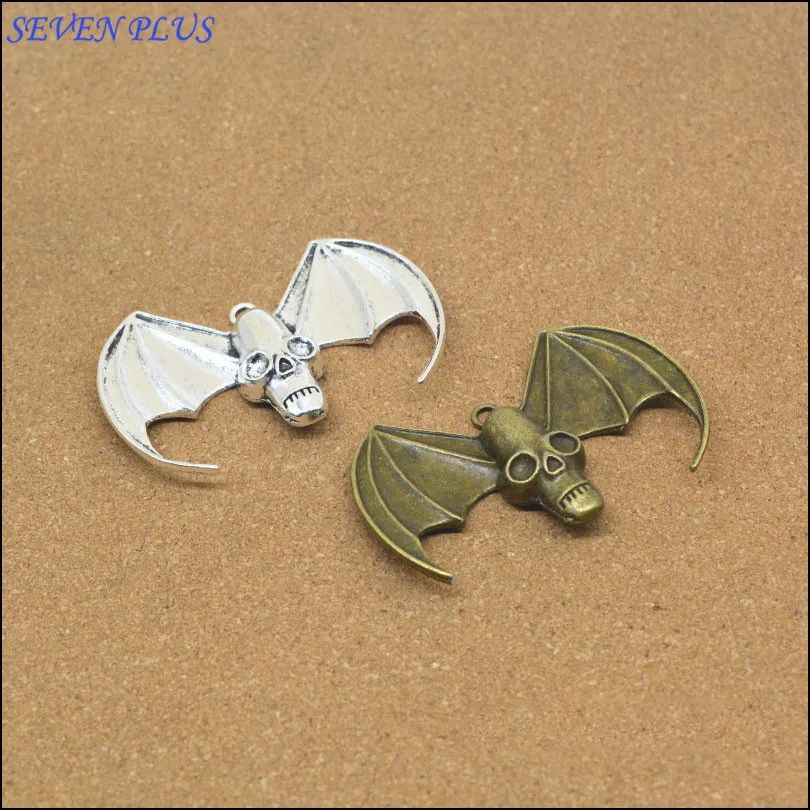 

Newest Style 2 Pieces/Lot 40mm*60mm Antique Silver plated antique Bronze Diy Accessory Metal Bat Skull Charms For Jewelry Making