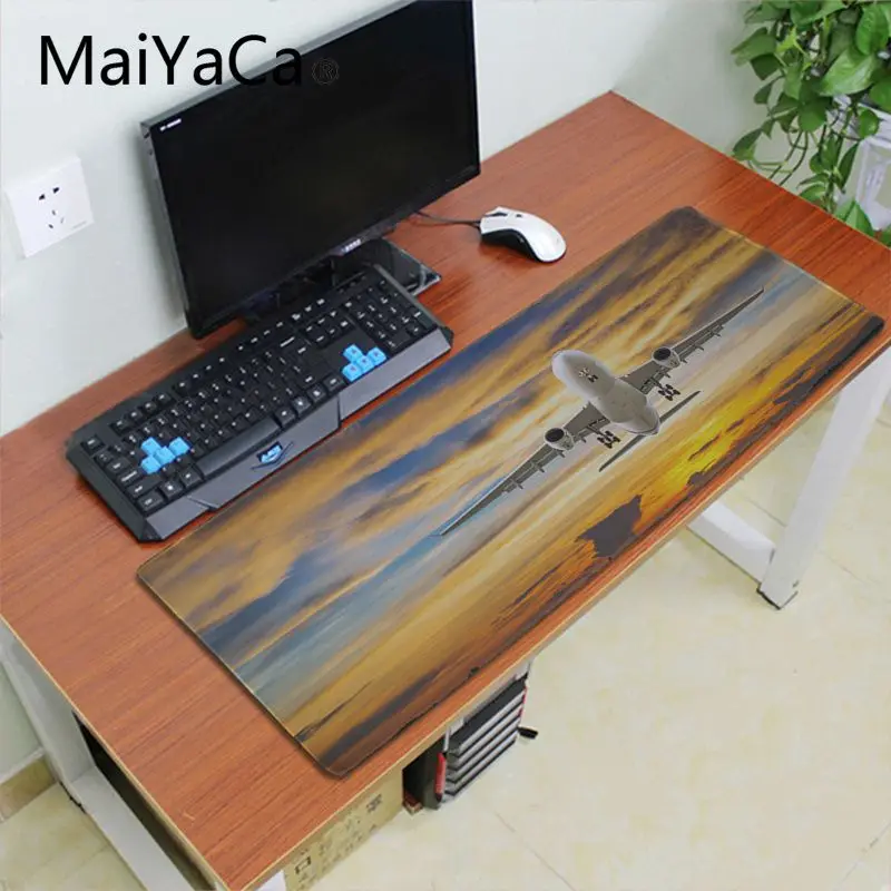 Игровой коврик для мыши Maiyaca с самолетом под голубым небом игровой большой