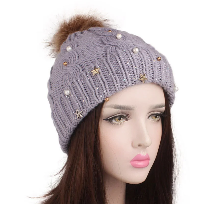 Женская шапка с помпоном из искусственного меха облегающая женская теплая