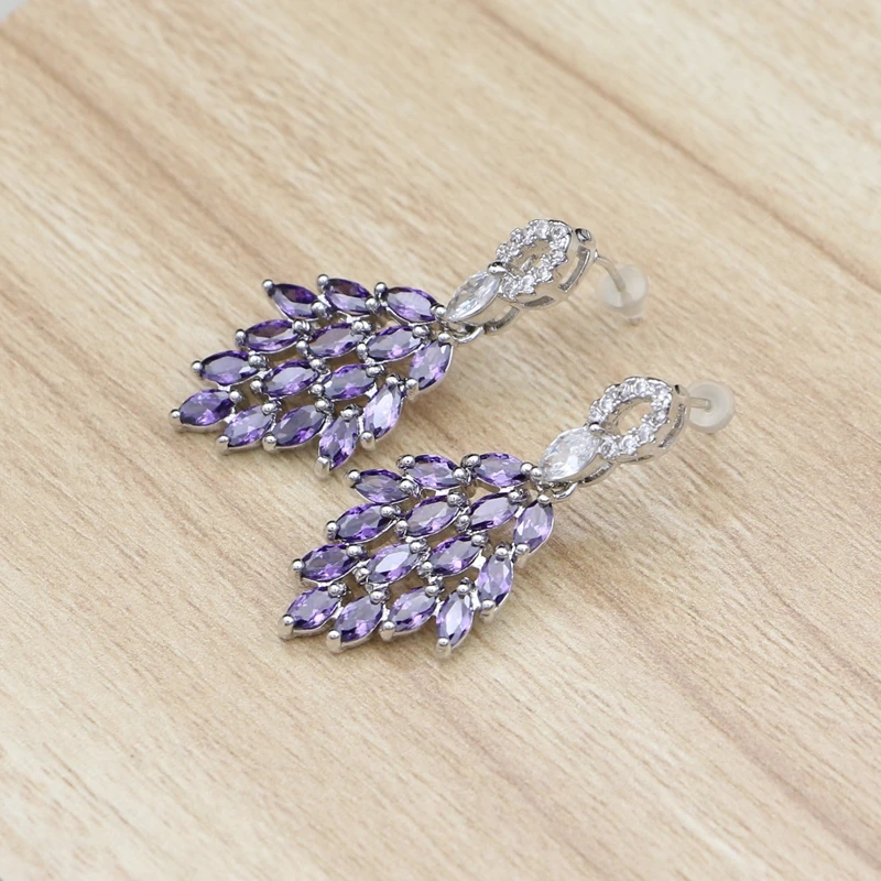 Серьги из серебра 925 пробы с фиолетовым кубическим цирконием и камнями серьги