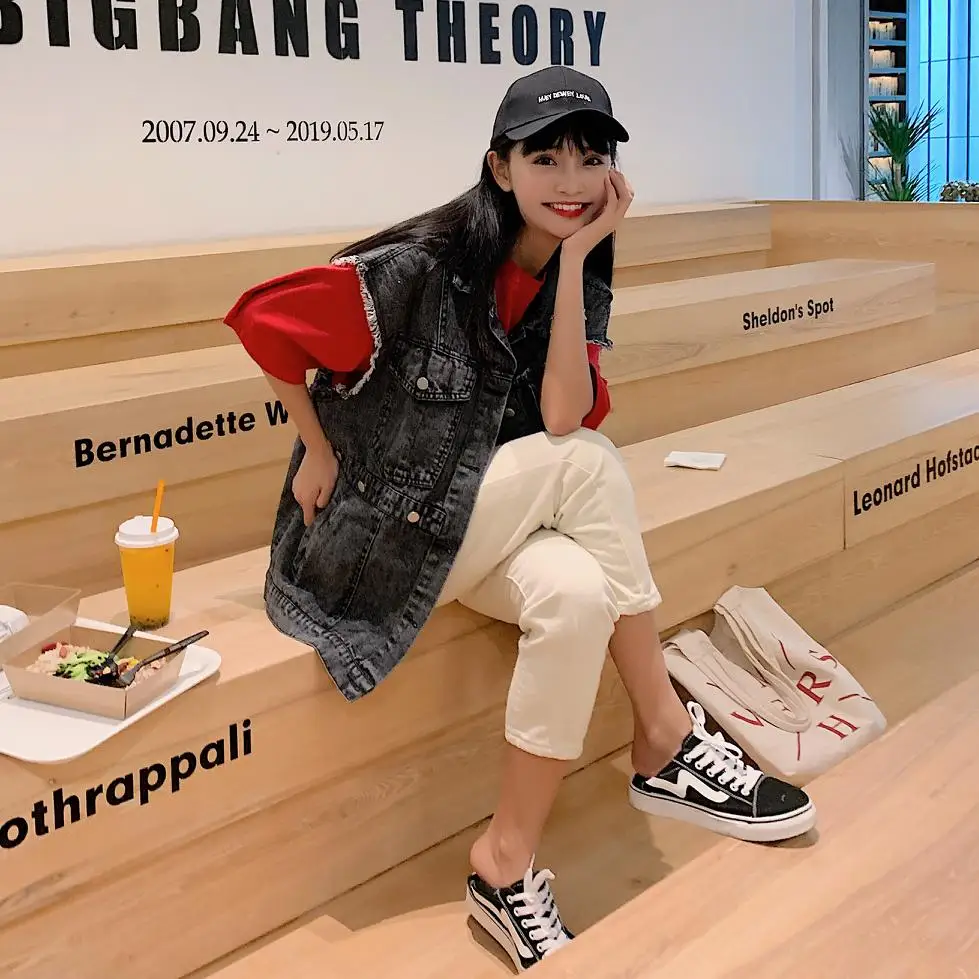 Однобортные женские хлопковые куртки с карманами отложным воротником опрятный