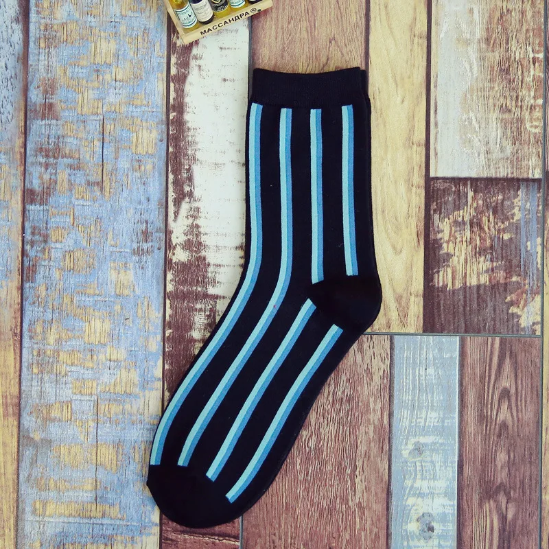 

Hot New Fashion Modern Man Male Line Stripped Socks Muti-color Soft Comfortable Cotton Short Meias Sox