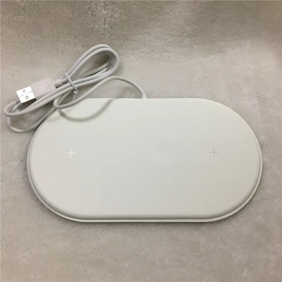 Беспроводное зарядное устройство Three in one для AirPower apple watch быстро заряжает 5 V 2A iPhone 8