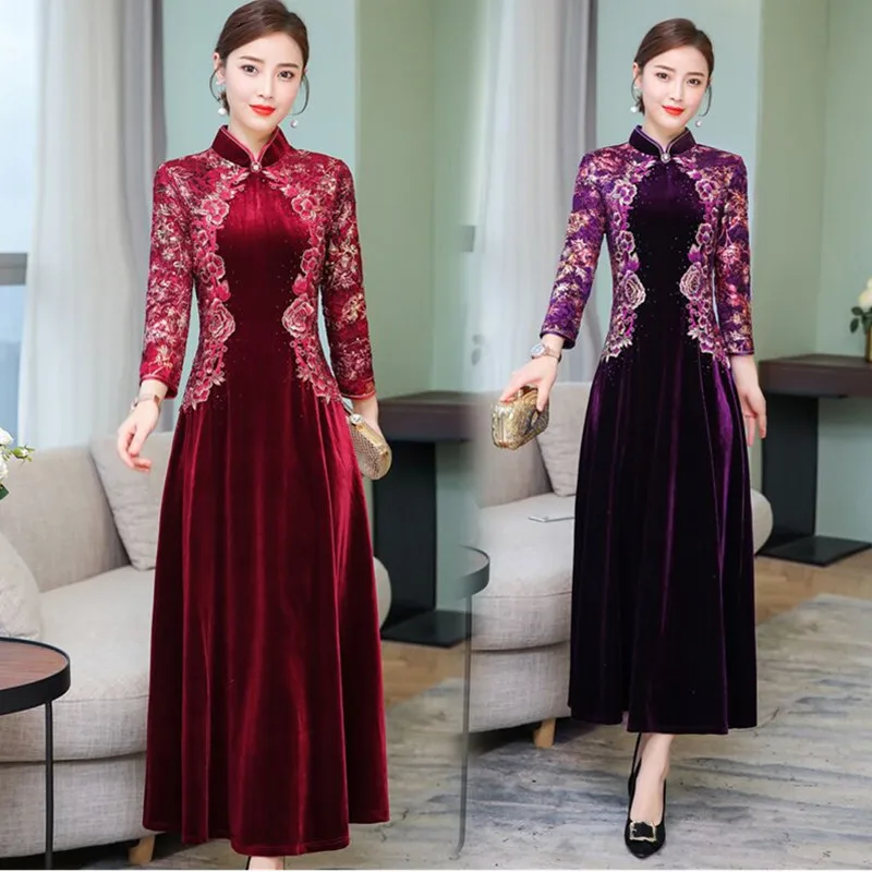 

High quality Gold velvet dress New Autumn Winter clothing Female dress embroidered fashion Casual dresses Large pendulum 2041