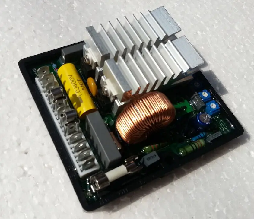 Автоматический регулятор напряжения AVR SR7 Новый для генератора Mecc Alte с бесплатной
