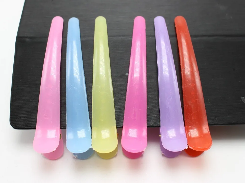 25 разных цветов пластиковые длинные зубчатые заколки для волос в форме бантиков