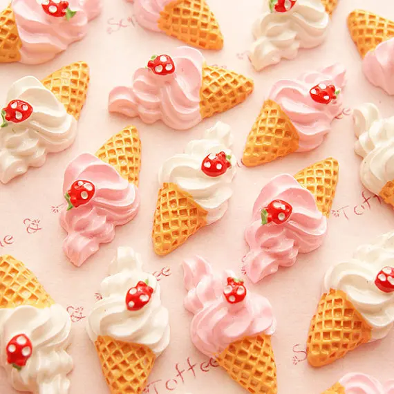 

100 шт./лот, лидер продаж, кавайная каучуковая Сливочная каучуковая сушка с клубничным аксессуаром 25*13 мм для телефона «сделай сам», украшение для блокнота