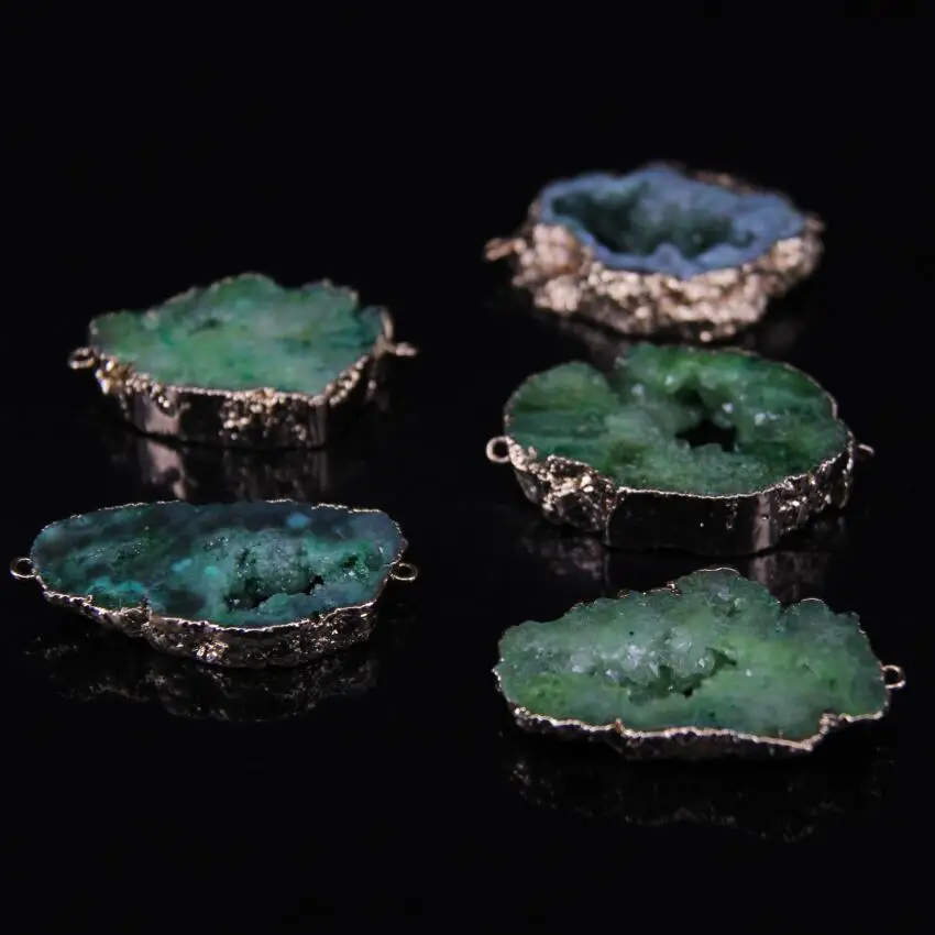 5 шт./лот грубая природного кварца GEODE Freeform плиты Разъем зеленый Агаты Geode кусочек