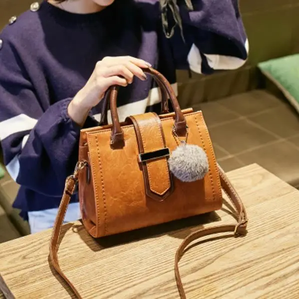 Brown new hair ball Новое поступление, женская сумка, подходящая ко всему, модная повседневная сумка через плечо и женские сумки-мессенджеры из искусственной кожи - Цвет: Brown new hair ball