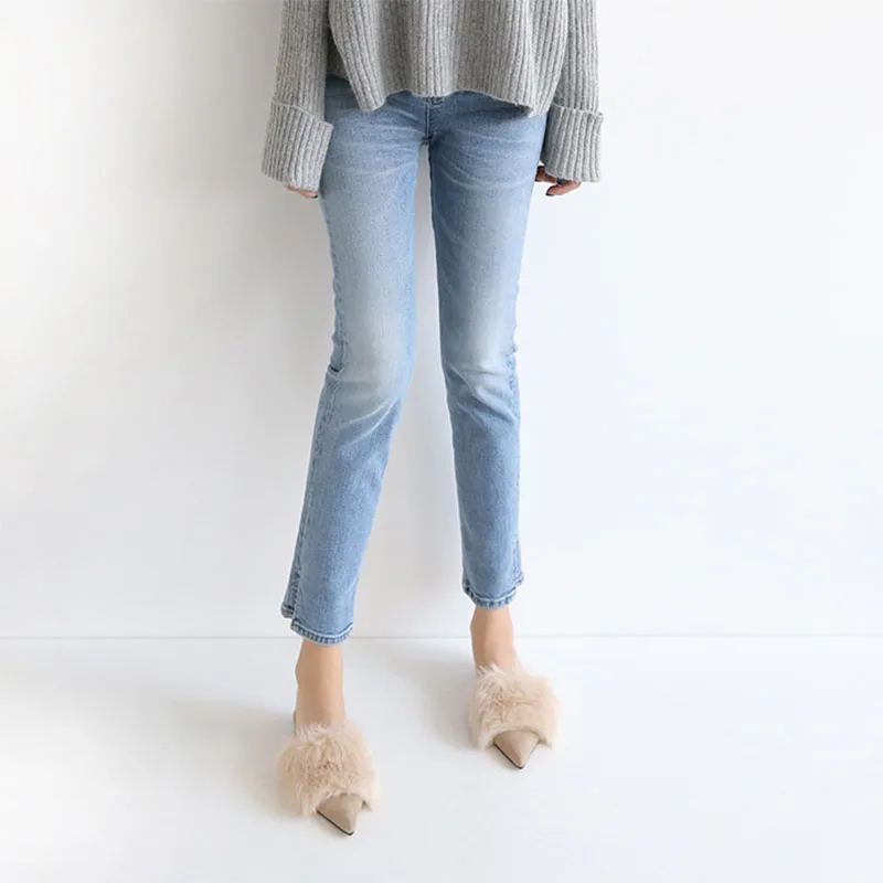 Новинка 2019 года Корейские модные Флисовые Тапочки с острым носком на плоской