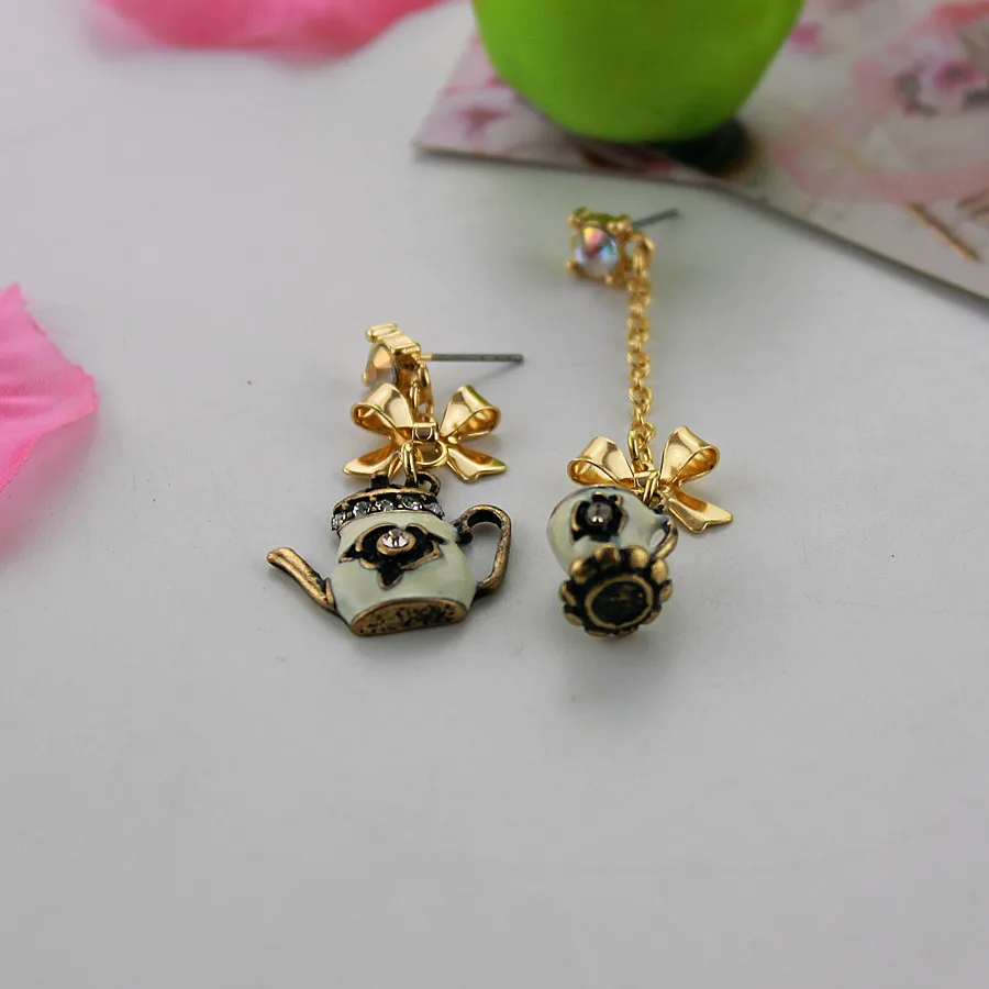 Модные серьги гвоздики 2014 новые модные и чистые свежие элегантные длинные 130409