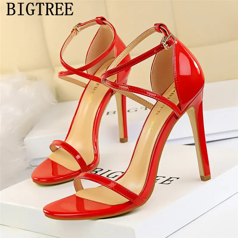 Босоножки Bigtree женские из лакированной кожи пикантные сандалии на очень высоком
