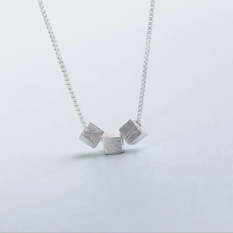 Цепочка с подвеской в виде трехмерного блока из серебра 925 пробы|fashion necklace|necklace