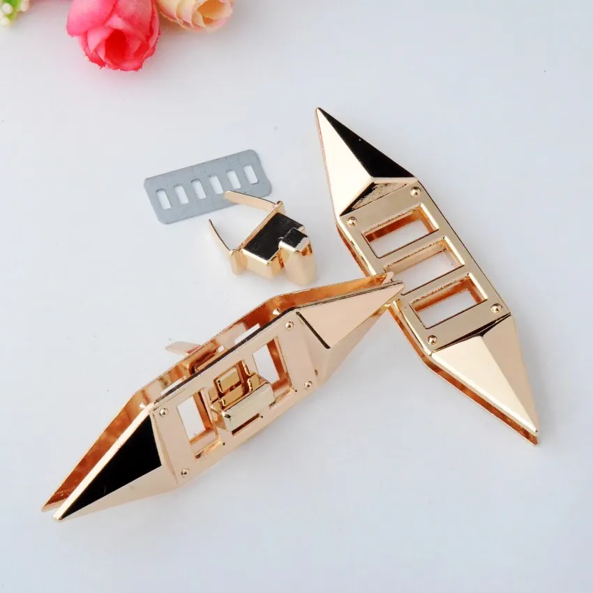 

Бесплатная доставка 2 набора Золотой металлический крюк Коробка защелки сумка с пряжкой замок багажник кошелек замок 92x21 мм J2977