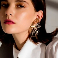 2019 new fashion ladies ear earrings butterfly elegant large fan shaped hollow alloy earrings popular exaggerated jewelry