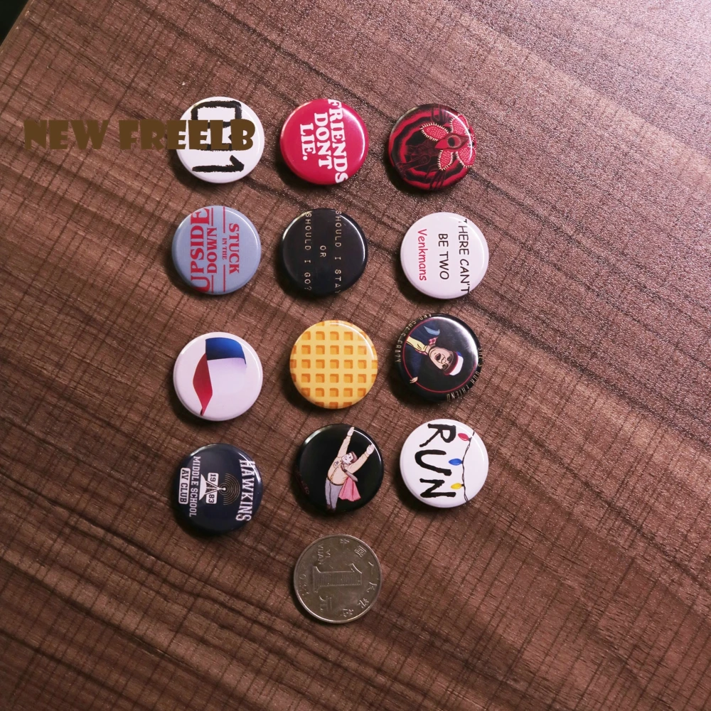 freelb 12 шт./компл. 1 дюйм, очень странные дела Мерч Pin кнопки Броши сезон на возраст 1, 2, 3, для визиток аксессуары светильник для вентиляторов